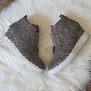 Journee Clara Wedge Sneakers